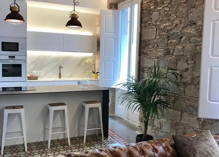 Apg Mercaders 3 * Жирона