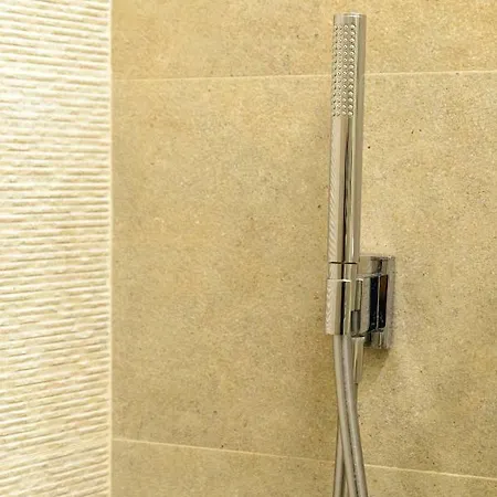 Apg Mercaders 3 * Girona