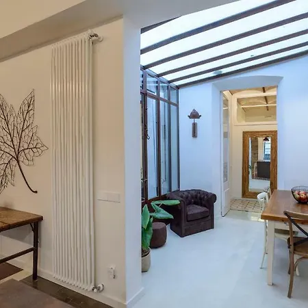 Apg Mercaders 3 Apartment